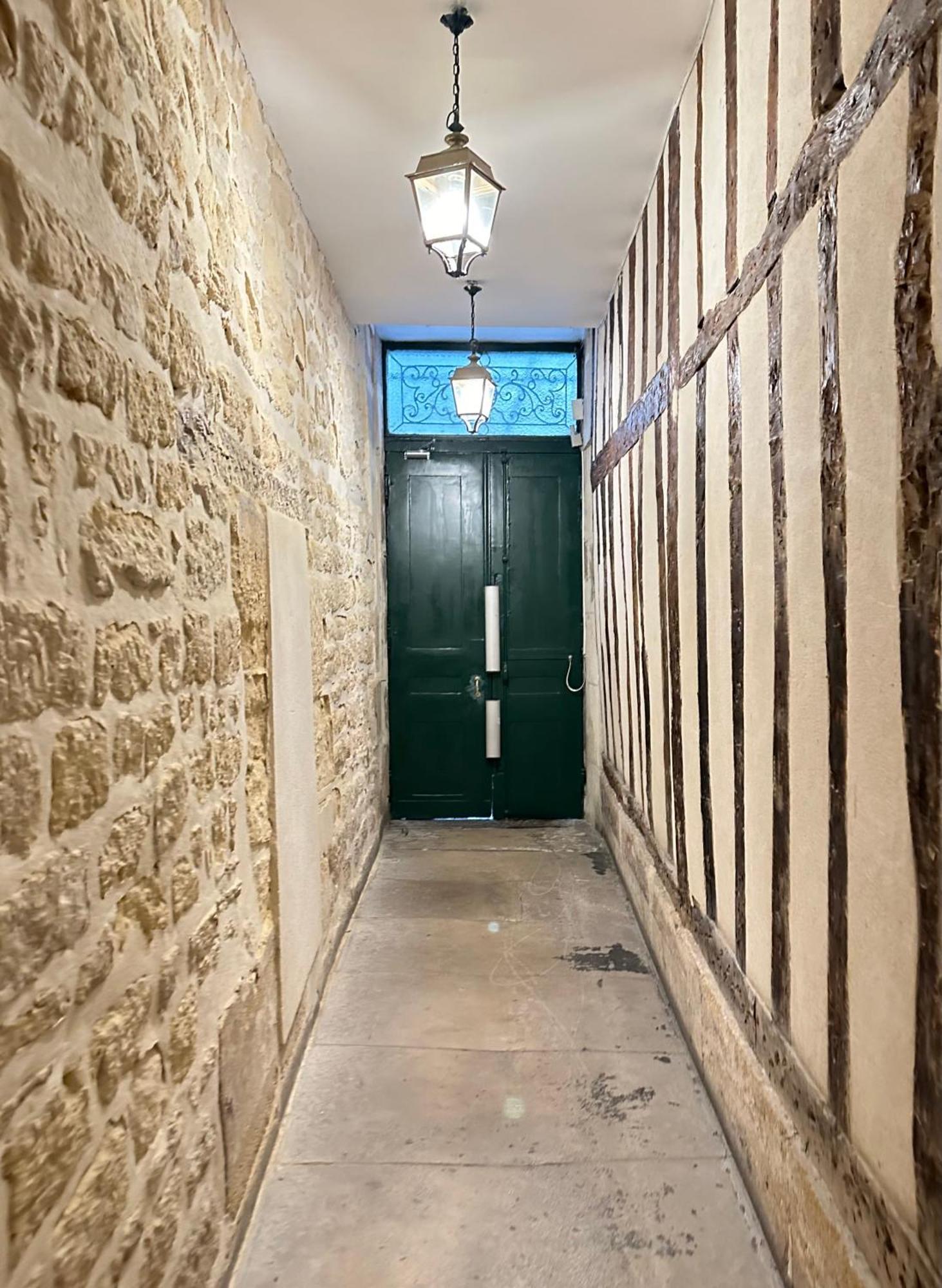 Spacious In Saint-germain-des-pres Appartement *