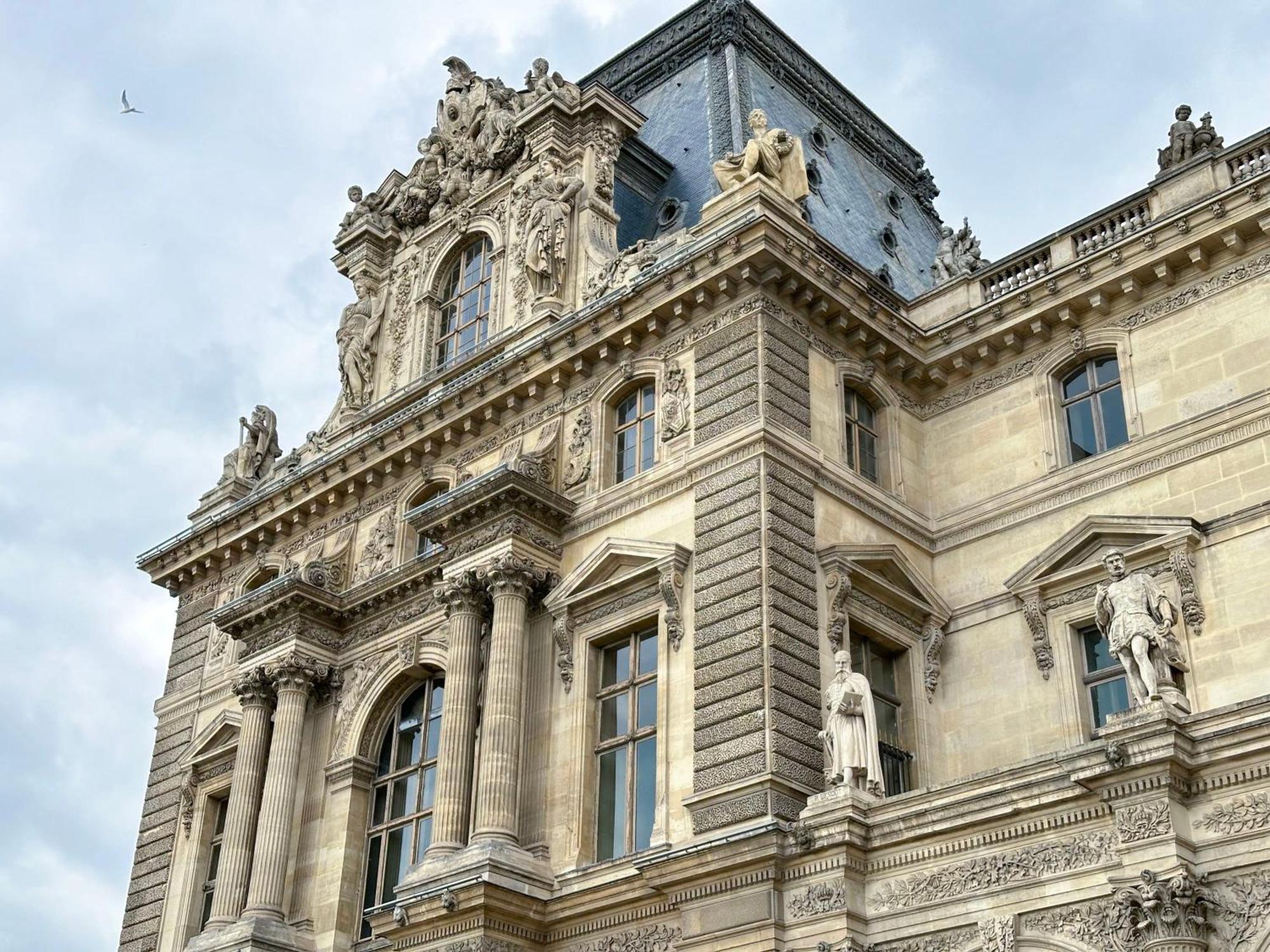 Spacious In Saint-germain-des-pres Appartement Parijs